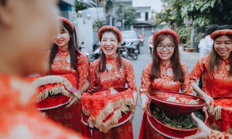 Những lưu ý khi tổ chức bưng quả cho đám cưới nhà gái