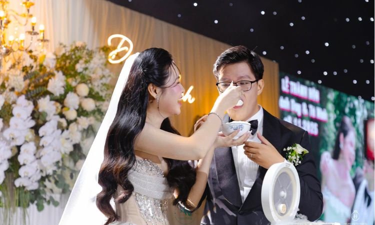 Chụp ảnh cưới